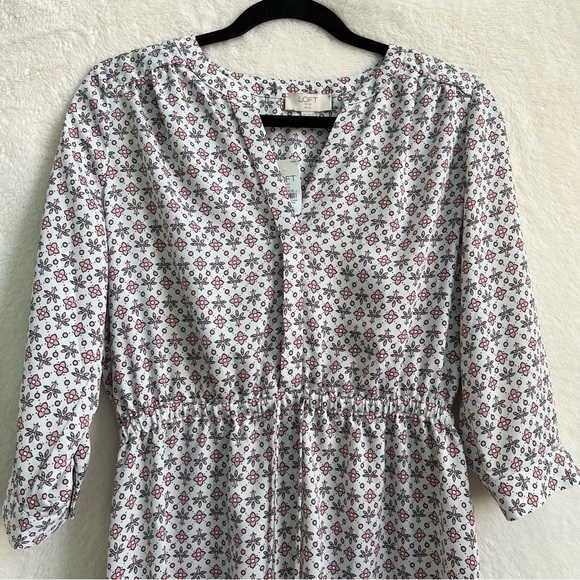 LOFT Outlet Floral Print V-neck Drawstring Mini Dress Medium Petite - Picture 2 of 6